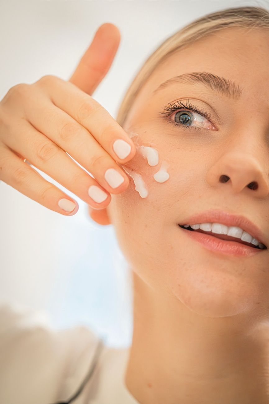 Die 3 wichtigsten Beauty-Trends 2026: Weniger Produkte, mehr Hautgesundheit
